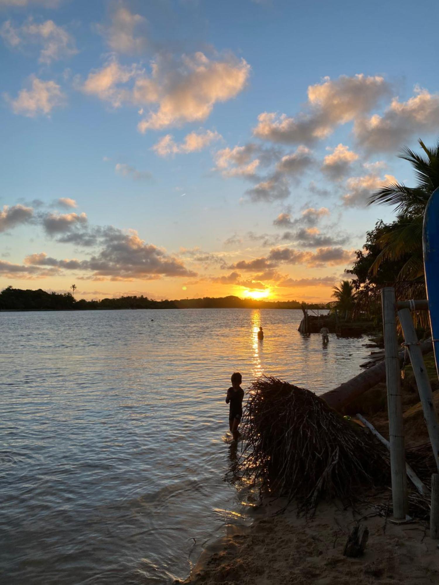 E Tetiaroa