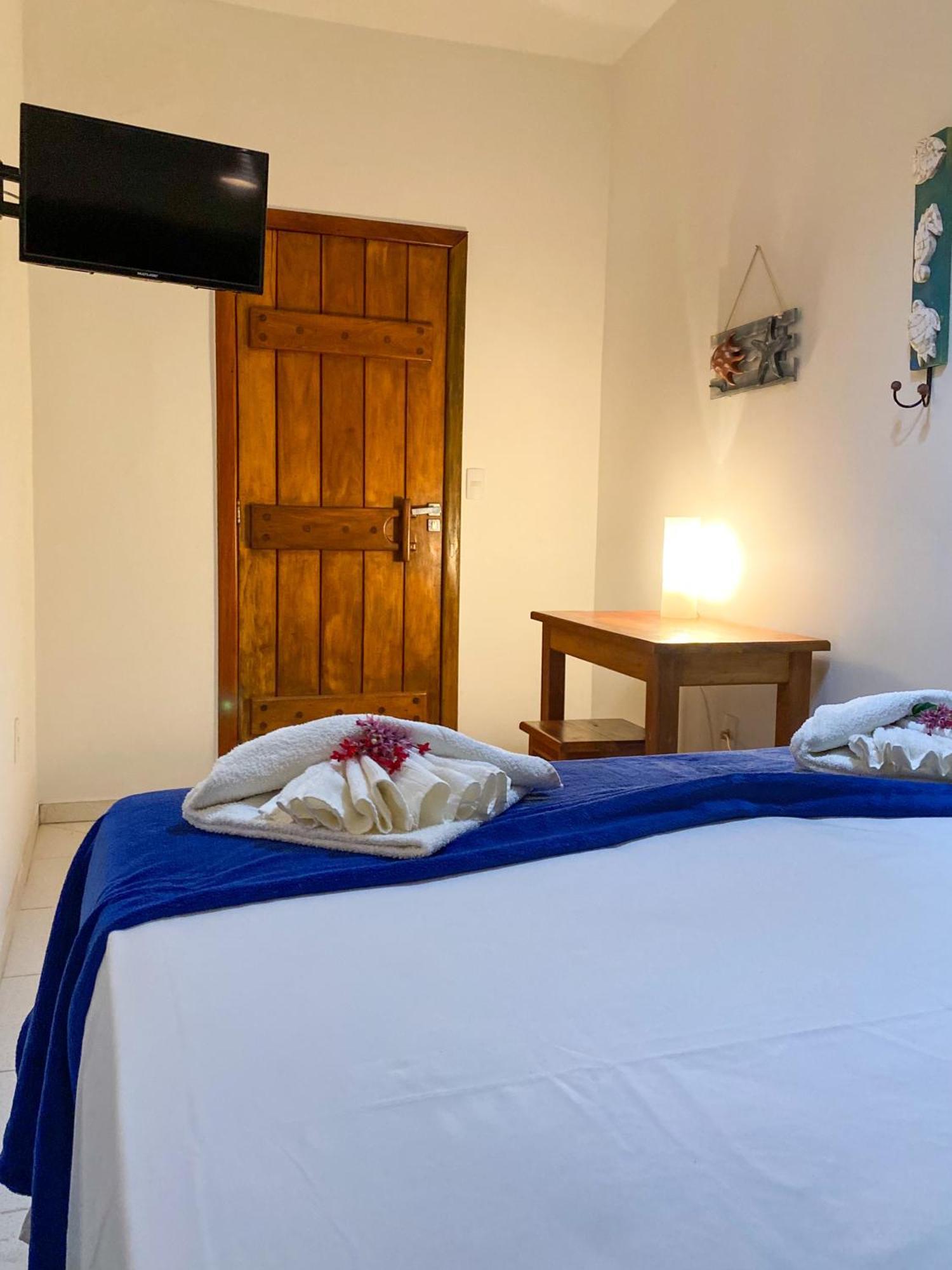E Tetiaroa Inn